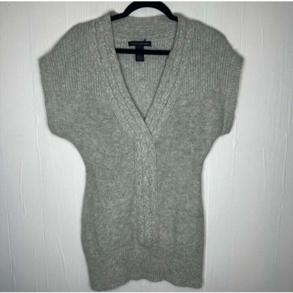 Elena Solano Angora Rabbit Hair Blend Short Sleeved Sweater Blouse Size Small - Picture 9 of 11